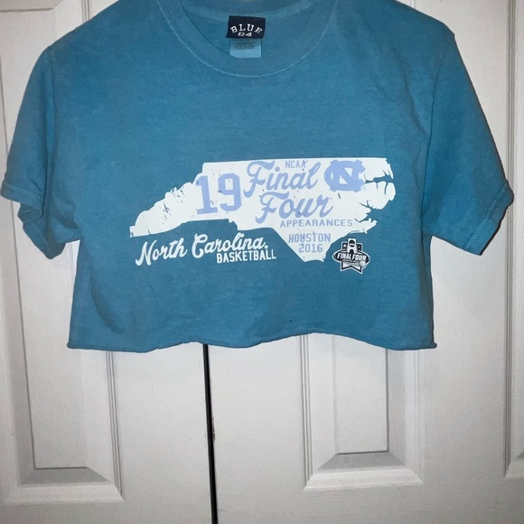 UNC basketball cropped t shirt - Picture 2 of 4